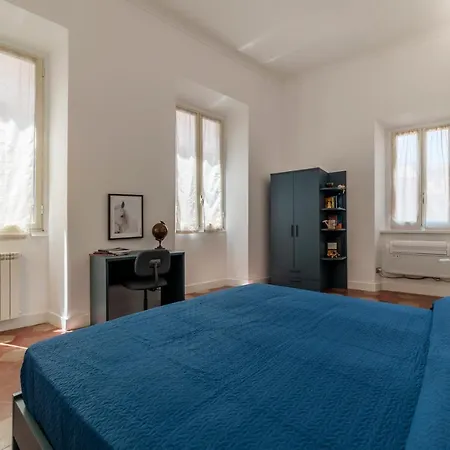 Largo Di Torre Argentina Apartment Rome